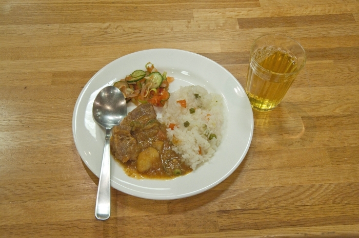 異文化理解ワークショップ「目と耳と舌で味わうタンザニアのくらし」