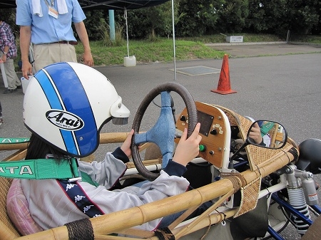 中学生次世代車教室　筑波サーキット試走会報告！